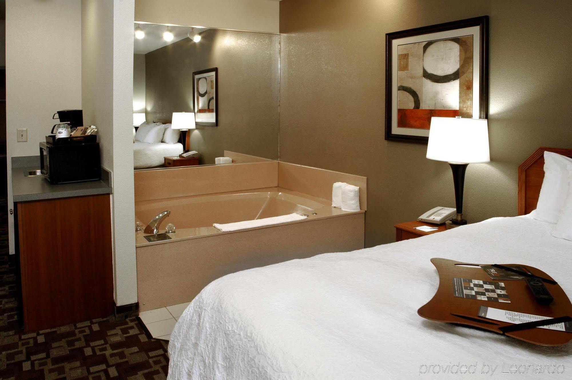 Hampton Inn Портідж Екстер'єр фото